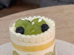 MINI青提小奶糕-玲婧胡同·生日蛋糕·餐厅(嘉里城店)