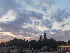 -麦当劳(展览路店)