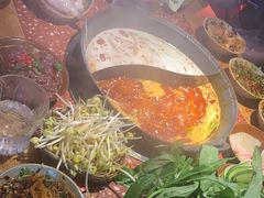 -赵美丽·重庆社区火锅·直营店(火车东站·中豪国际店)