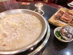 -老来福·非遗酸汤兔(凯旋路店)