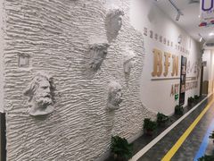 -缤纷鸟美术书法(汉神购物广场校区)