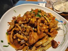 -95号酱骨·一块豆腐(展春园西路店)