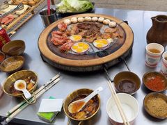 -阿昌白族石板烧·菌锅(大理古城店)