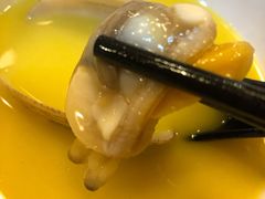 -鲜入围煮花胶鸡海鲜火锅