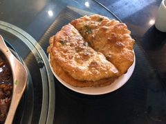 锅盔-周老三跷脚牛肉·全牛火锅(非遗传承店)