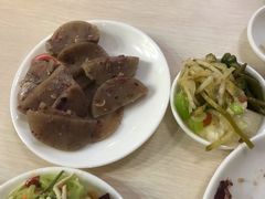 -闫家驴肉老店(华电一校店)
