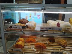 -85度C(生甜甜圈研究工坊·上海局门店)