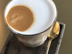 -UNI UNI(环亚凯瑟琳店)