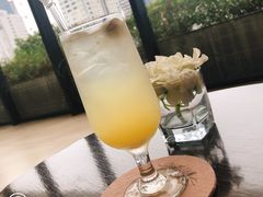 接骨木花柠檬-Bai Meow法式西点咖啡