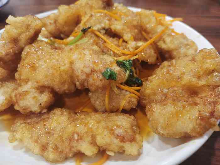 大鹏东北菜(勤劳巷店)-"[薄荷]环境: 店面位于勤劳巷,我第一次.