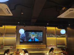 -记忆串城·东北烧烤·小龙虾·大型团建(南油店)