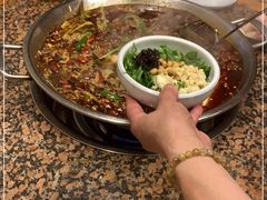 -小饕荟雅安贡椒鱼鲜馆(广福桥店)