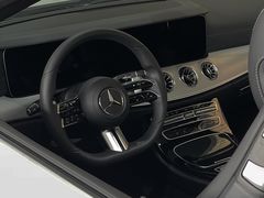 -上海星瀚奔驰4S店(红柳路店)