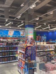 -玩具反斗城(北京芳圆里店)