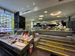 -万龙洲海鲜(大兴绿地缤纷城店)