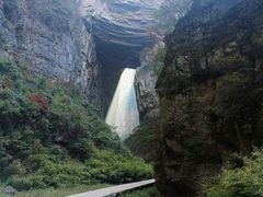 -龙水峡地缝景区