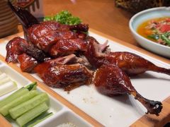 -老滇山寨•云南特色菜•地方菜•民族风情歌舞表演(金碧店)