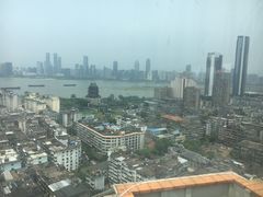 -东方豪景花园酒店·怡景旋转餐厅