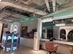 -BULB STUDIO 巴柏明星发型工作室