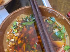 -黄潇洒老火锅(九眼桥宏济巷店)