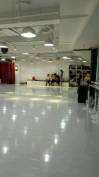 -柏姿舞蹈工作室