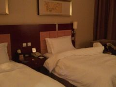 -裕龙国际酒店(阜成路一店)