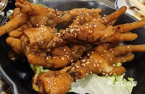 Chicken Feet and Pork Ribs