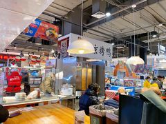 大堂-盒马鲜生(文景博乐里购物广场店)
