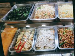 -志权牛肉面(灵山路店)