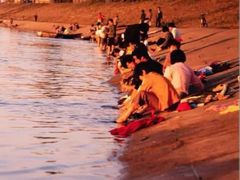 -金汉斯南美烤肉自助餐厅(中央大街黑金店)