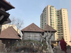 -裕龙汤泉
