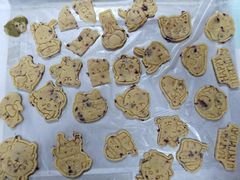 -三只小羊蛋糕DIY烘焙·拼豆·银饰(光谷店)