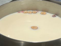 -尚尚仙·酸汤猪手·猪肚鸡火锅(华联万柳购物中心店)