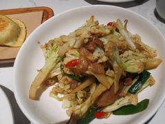 -关东小磨东北菜(漕河泾印象城店)