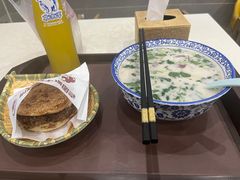 -穆得·老周家牛肉烧饼(普利街店)
