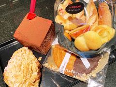 -Salon de The de Joel Robuchon(外滩18号店)