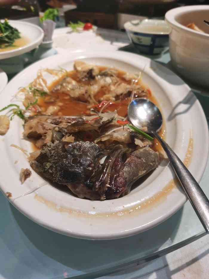 苏先生海鲜渔庄(源深体育中心店)-"中午来吃的 这家店没有优惠券.
