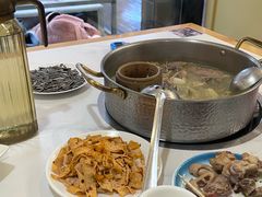 -朴小妹人参鸡汤火锅(长白山万达店)