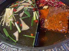 -宽板凳老灶火锅(南礼士路店)