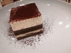 -必胜客(欧亚卖场店)