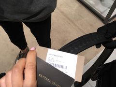 -伦敦比斯特购物村
