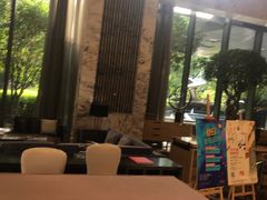 -上海漕河泾万丽酒店