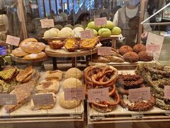 -RUXU入续糖水铺与包(卓悦中心店)