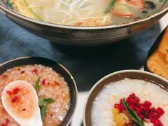 过桥米线-都氏家DUSJOY(翡翠城店)