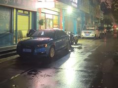 -老憨猪蹄(山大南路店)