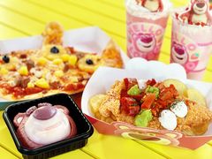 -Lotso Lunch Box 草莓熊餐盒