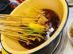 -拈签一笑黄牛肉辣卤串串