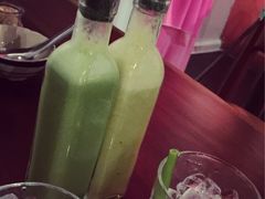-Cuc Gach Quan Restaurant