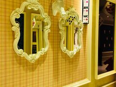-自由港KTV(王子公主金平店)