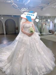 -艾米丽婚纱礼服